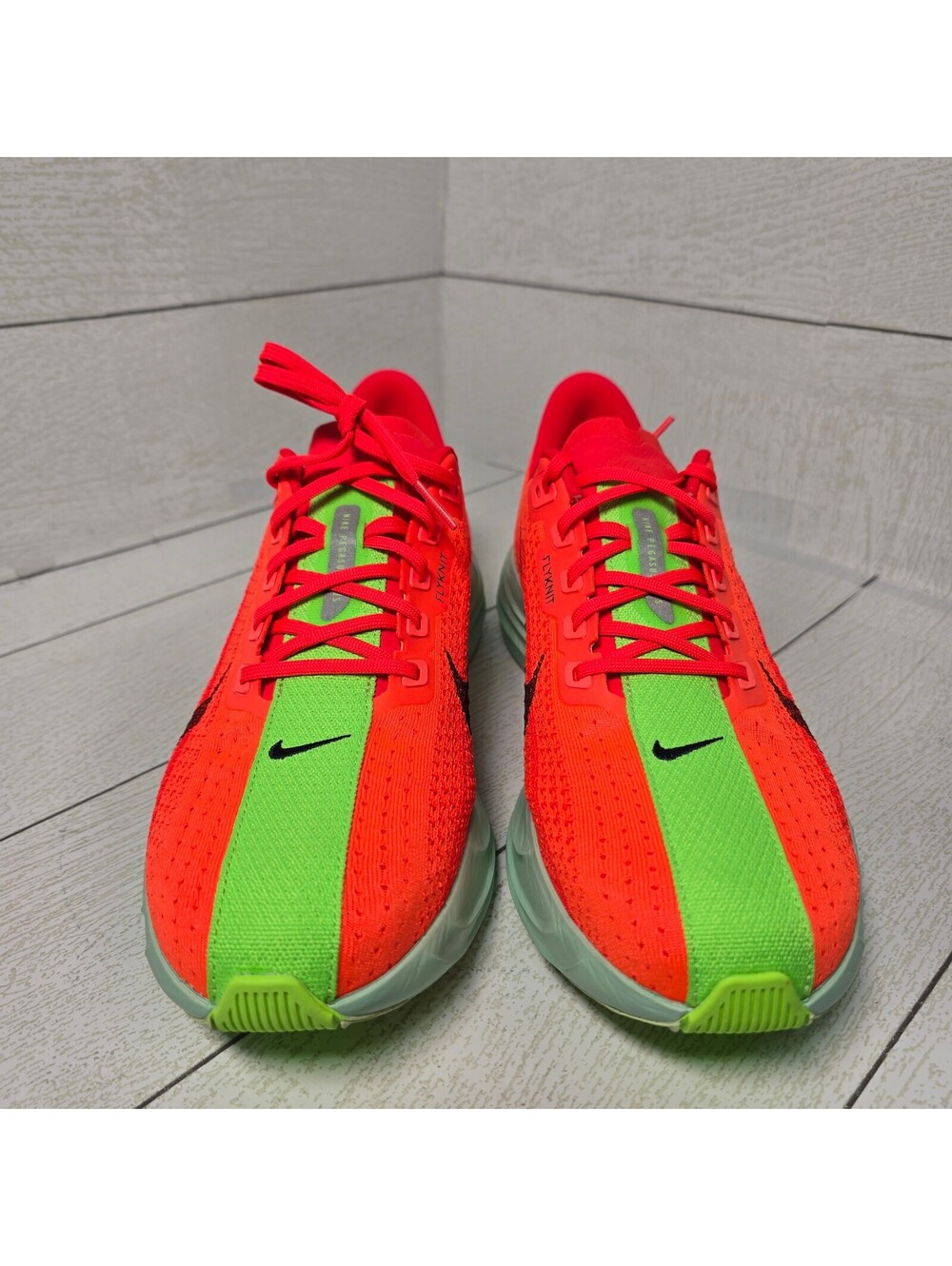 Nike Pegasus Plus Men’s 10 Bright Crimson Lime Blast ZoomX FQ7262-600 New